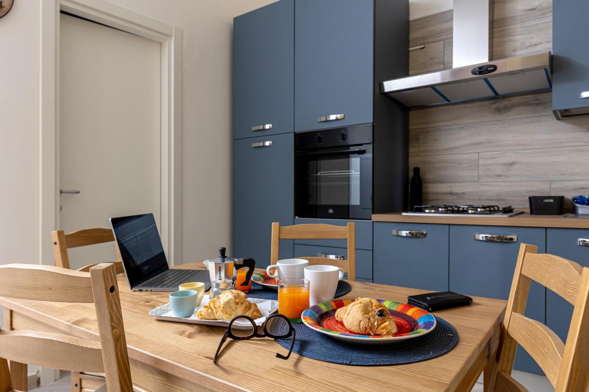 La Dimora Del Tritone Apartment Naples